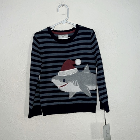 aspen kids Other - Boy’s Christmas sweater nwt